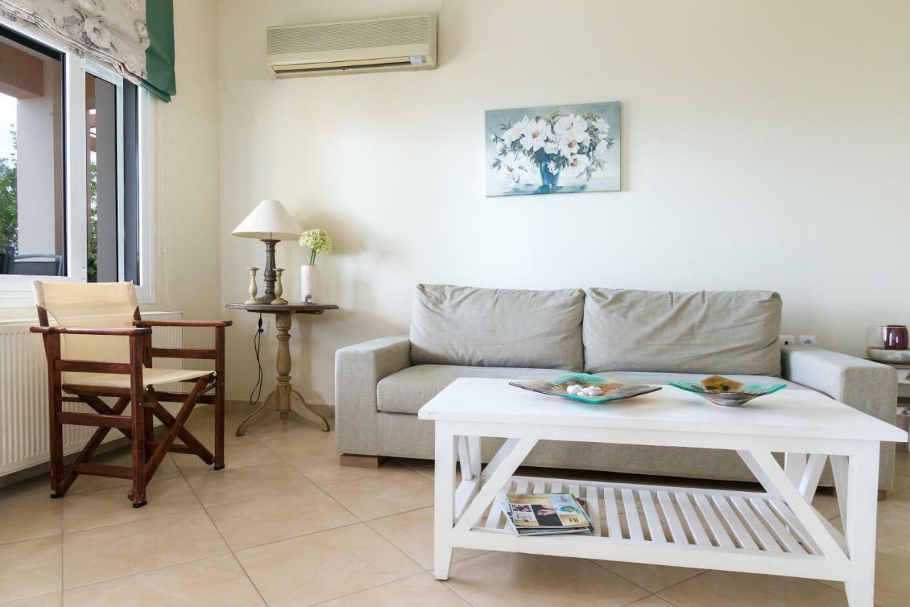 Rania Apartments Helmata מראה חיצוני תמונה